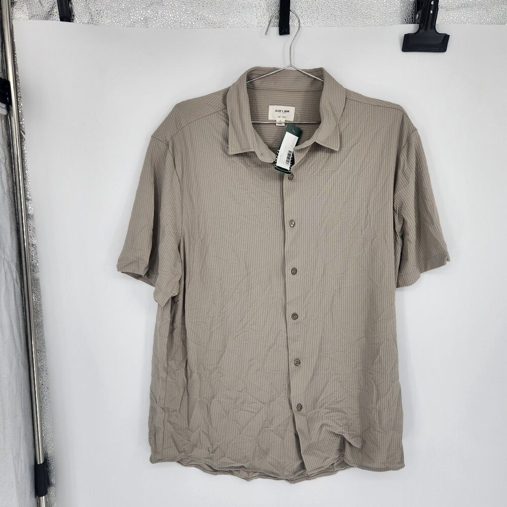 Julian & Mark Beige Large Nylon Ottoman‎ Knit Shirt NWT